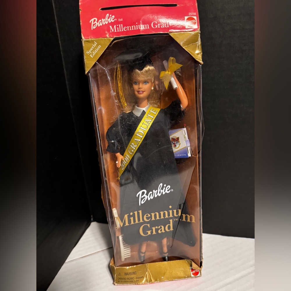 1999 Barbie Special Edition Graduate Doll